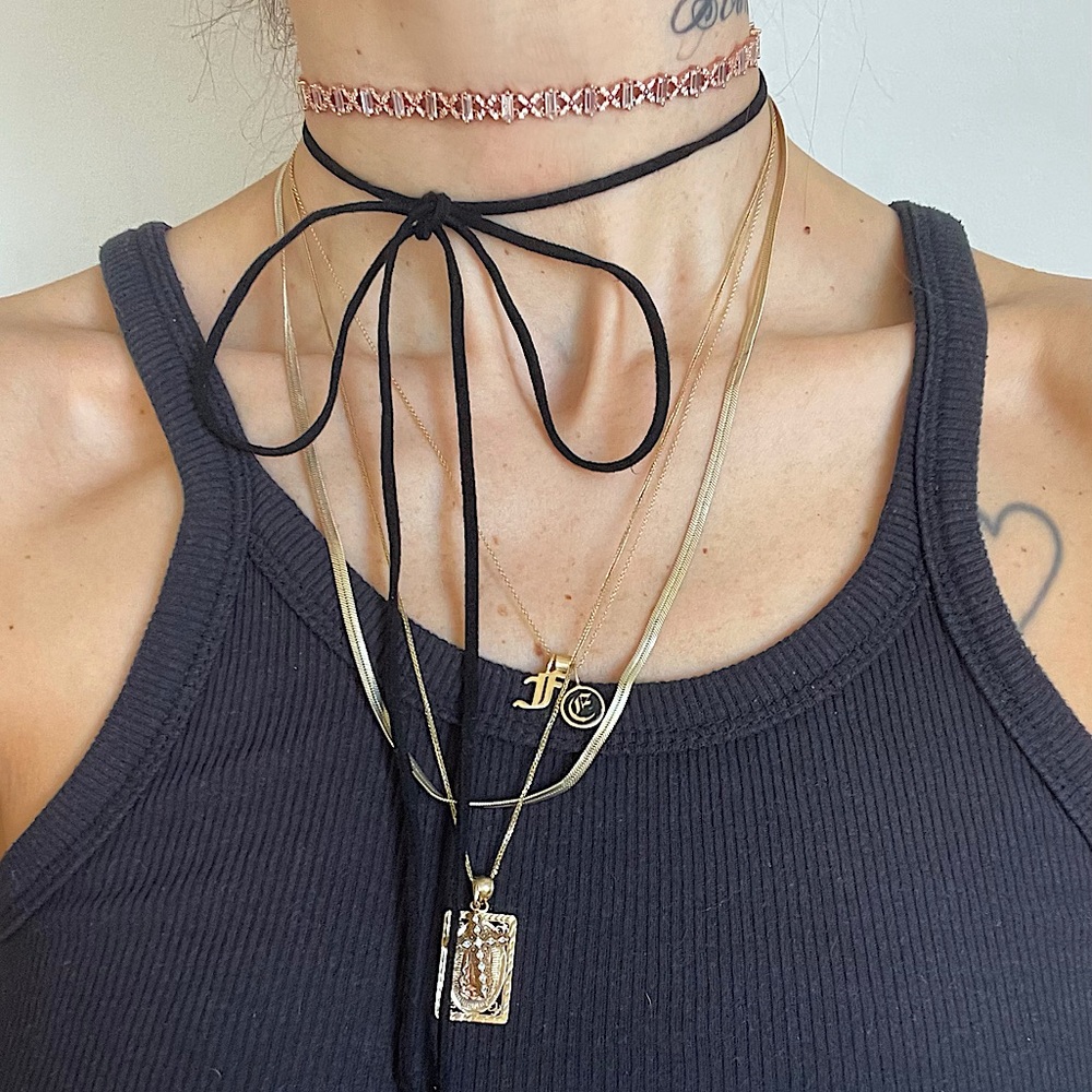Adornmonde Rose Gold Crystal Choker✨